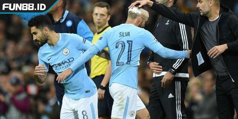 Nghiên cứu kỹ lưỡng về đội bóng